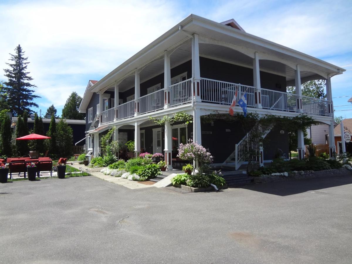 Hotel Saint-Donat Esterno foto